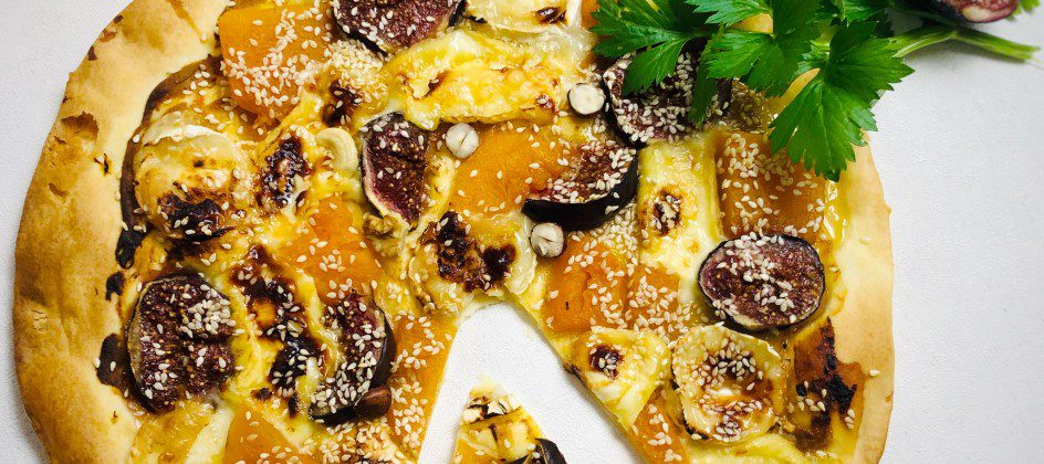 Voici une photo de Tarte fine potiron chevre Figue miel
