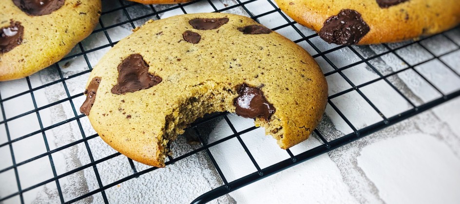 Ceci est une photographie de cookies ultra moelleux sans gluten ni lactose-zenglutenfree