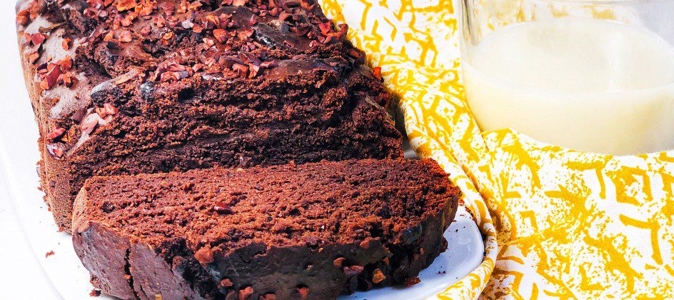 Ceci est une photographie de gâteau chocolat noix courgette sans gluten-zenglutenfree
