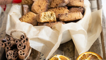 Ceci est une photographie de Biscuits croquants au sésame sans gluten-zenglutenfree