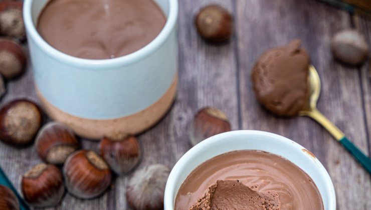 Ceci est une photographie de crème au chocolat vegetale au tofu soyeux-zenglutenfree