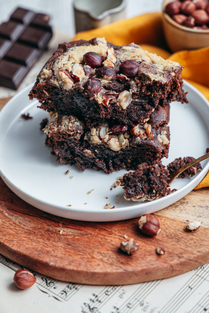 Ceci est une photographie de brownie fondant au chocolat sans gluten et sans lactose-zenglutenfree