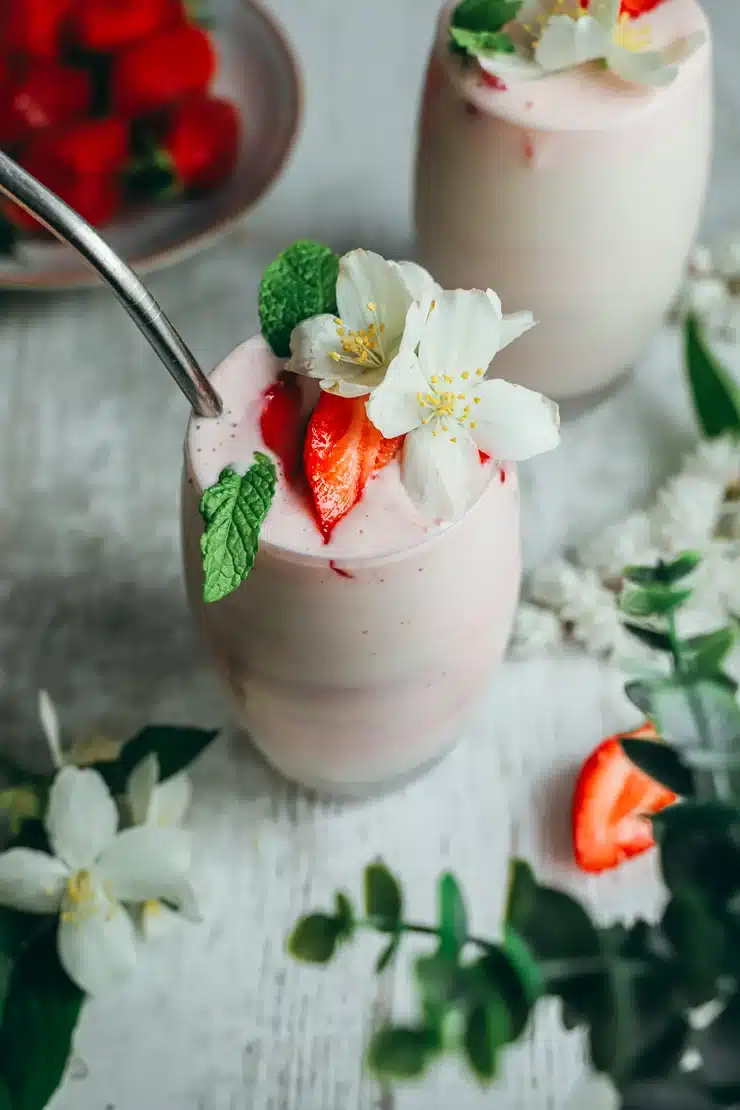Smoothie végétal à la fraise -Zenglutenfree