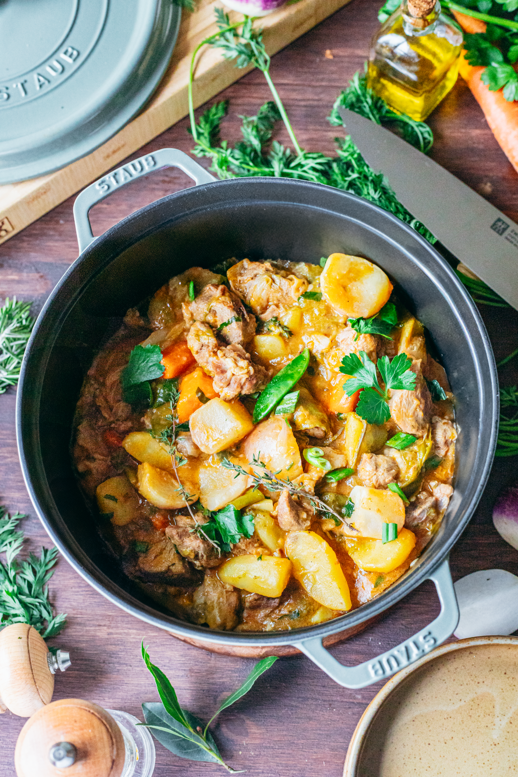 Navarin d'agneau printanier sans gluten légumes nouveaux carottes navets